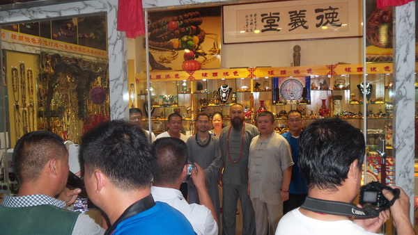 佛教協(xié)會(huì)來(lái)本店參觀6